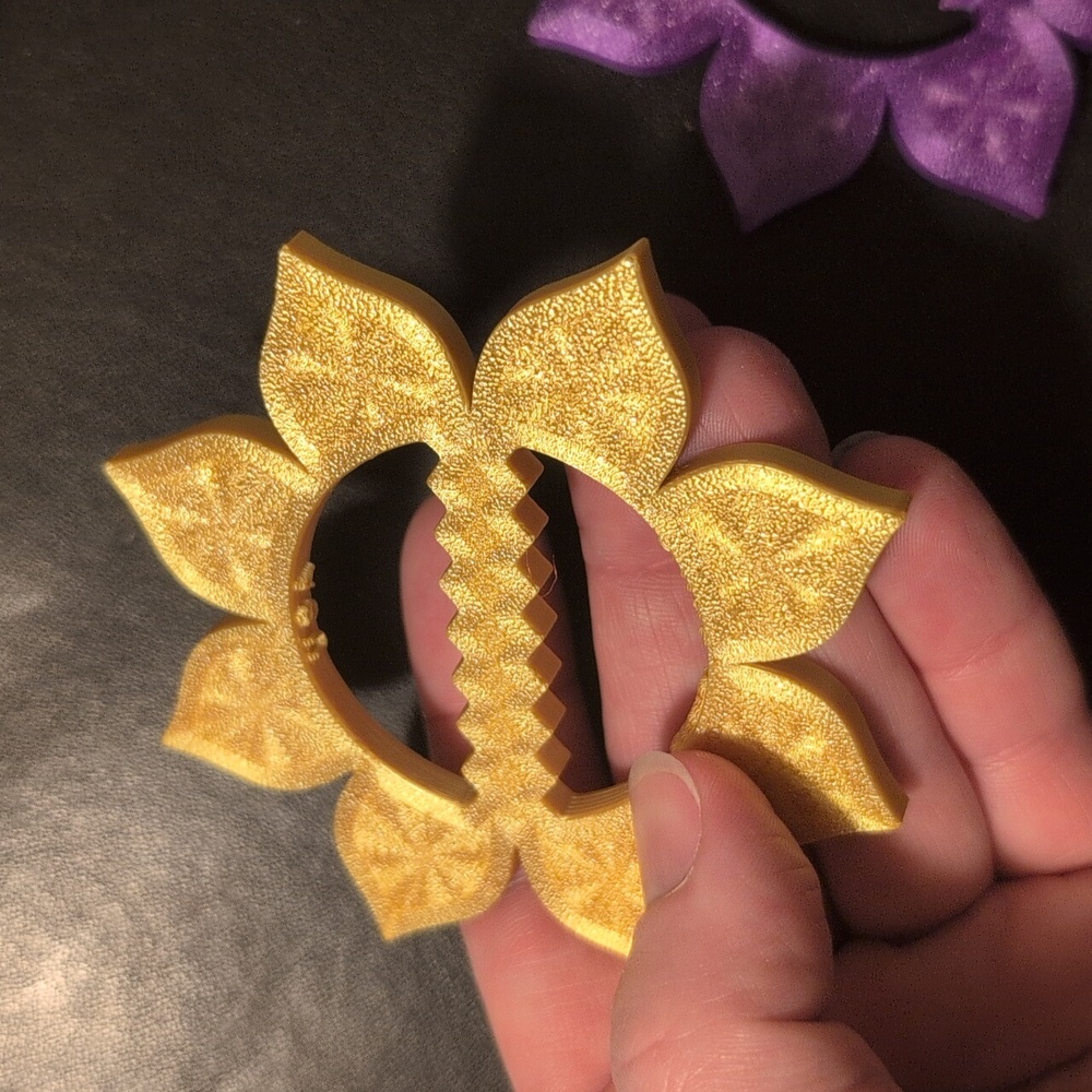Flower Shirt/Scarf Slide Rings - Picture 6 of 9